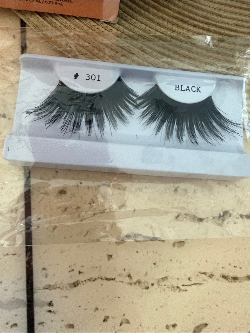 Black False Eyelashes #301 - Women Makeup & Free Sephora Beauty Insider Box